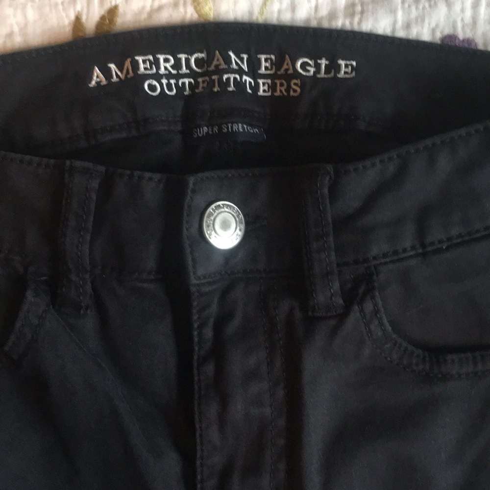 Reposh/seller sent wrong item - Picture 2 of 3
